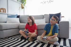 alt="kidsgaming"/>